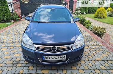 Универсал Opel Astra 2008 в Калуше