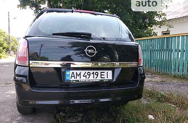 Универсал Opel Astra 2008 в Радомышле