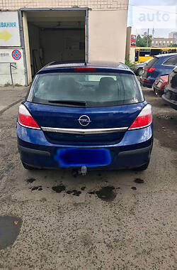 Хэтчбек Opel Astra 2006 в Одессе