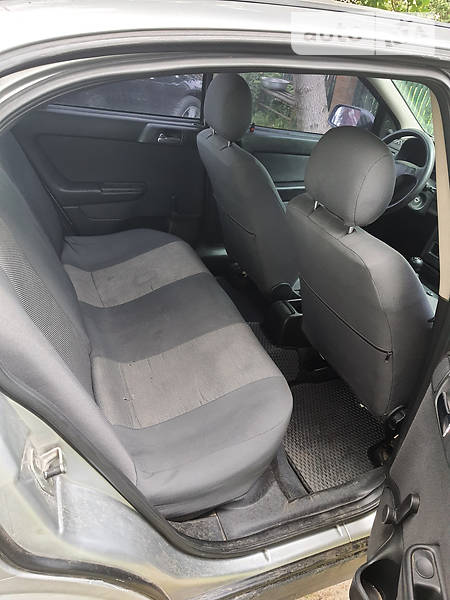 Седан Opel Astra 2004 в Ровно фото 10 Седан Opel Astra 2004 в Ровно