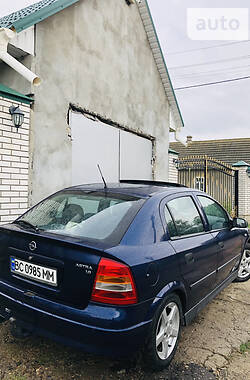 Хэтчбек Opel Astra 2002 в Одессе