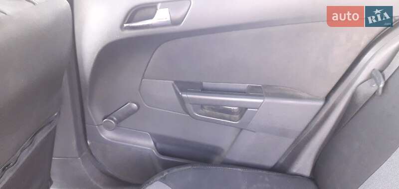 Хетчбек Opel Astra 2006 в Білій Церкві