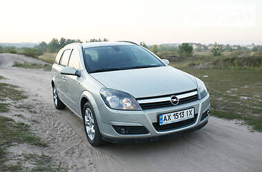 Універсал Opel Astra 2005 в Харкові