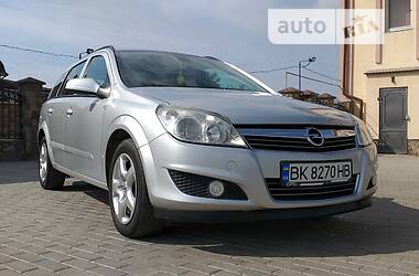 Универсал Opel Astra 2008 в Камне-Каширском