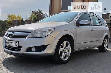 Универсал Opel Astra 2008 в Камне-Каширском