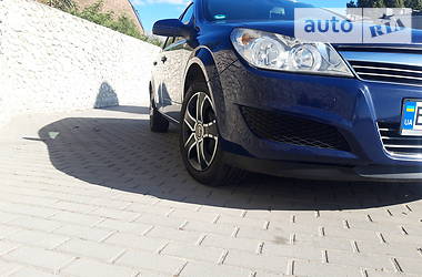 Универсал Opel Astra 2009 в Тернополе