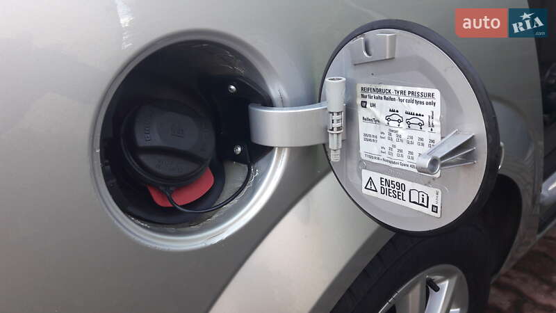 Универсал Opel Astra 2006 в Львове