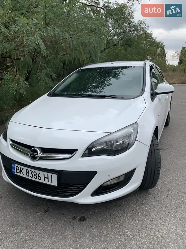 Opel Astra 2015