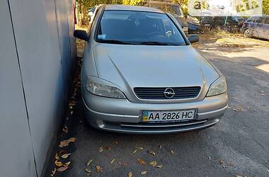 Седан Opel Astra 2008 в Киеве