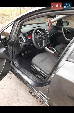 Універсал Opel Astra 2010 в Шептицькому