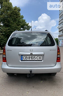 Универсал Opel Astra 2004 в Чернигове