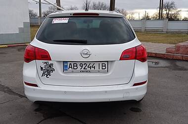 Универсал Opel Astra 2011 в Крыжополе
