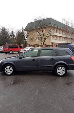 Универсал Opel Astra 2007 в Вараше