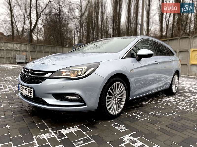 Opel Astra 2016