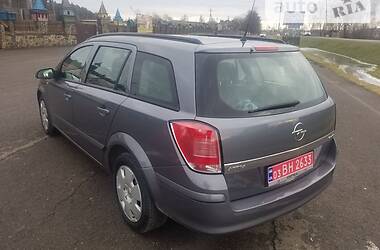 Универсал Opel Astra 2005 в Здолбунове