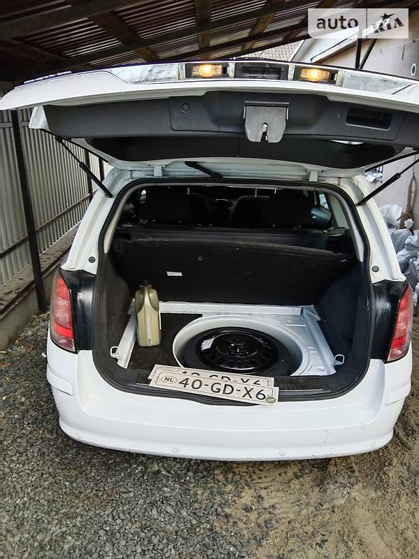 Универсал Opel Astra 2008 в Каменец-Подольском фото 4 Универсал Opel Astra 2008 в Каменец-Подольском