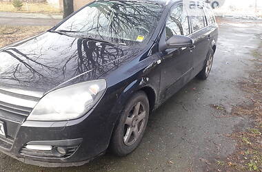 Универсал Opel Astra 2006 в Чернигове