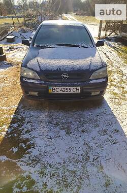 Универсал Opel Astra 2002 в Буске