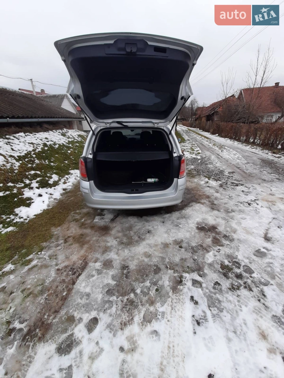 2010 Opel Astra - мініатюра 8