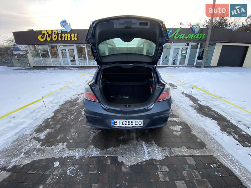 Хэтчбек Opel Astra 2009 в Кременчуге фото 26 Хэтчбек Opel Astra 2009 в Кременчуге