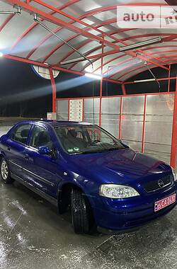 Седан Opel Astra 2003 в Львові