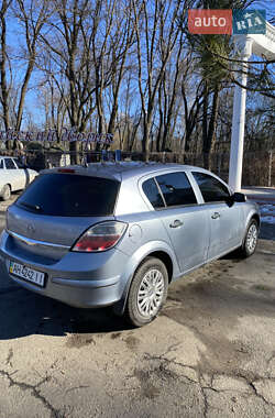 Хэтчбек Opel Astra 2008 в 