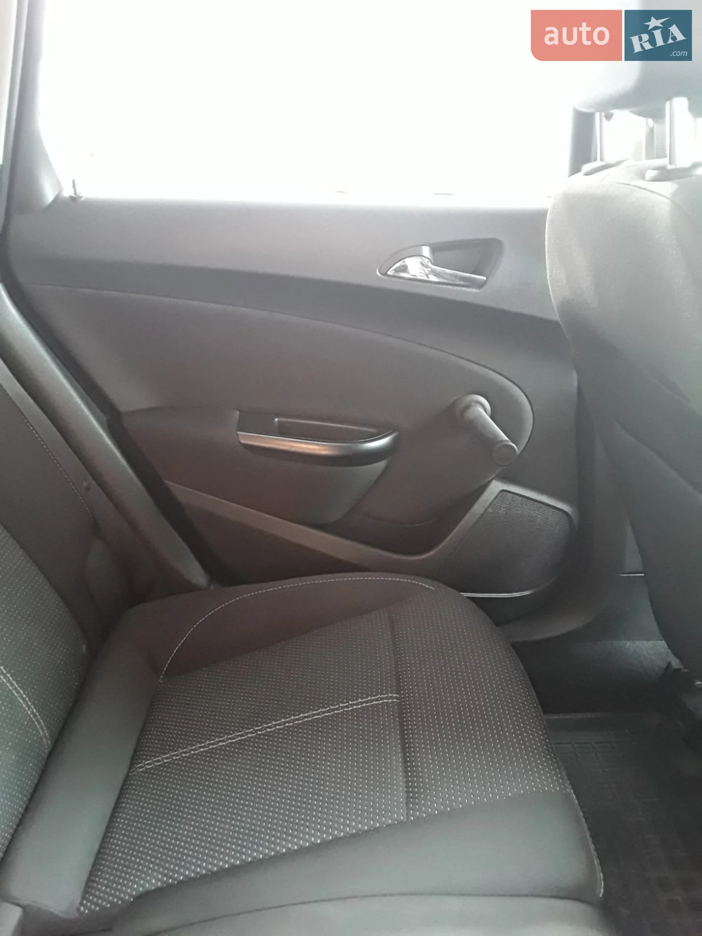 2011 Opel Astra - мініатюра 11