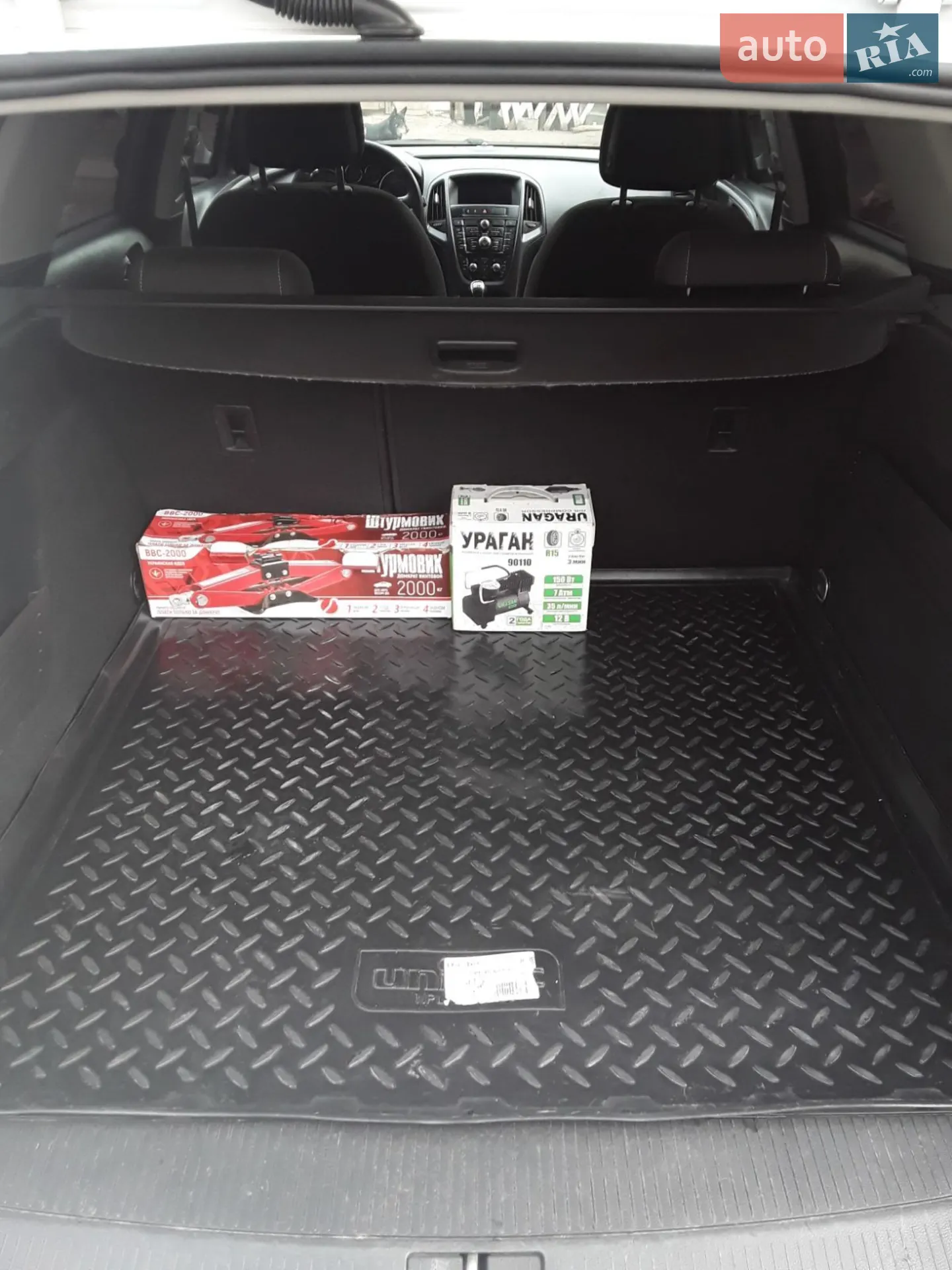 2011 Opel Astra - мініатюра 19
