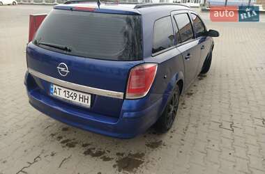Універсал Opel Astra 2004 в Снятині