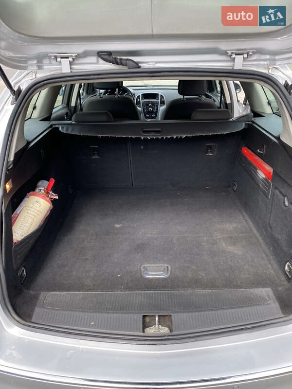 Универсал Opel Astra 2013 в Луцке фото 27 Универсал Opel Astra 2013 в Луцке