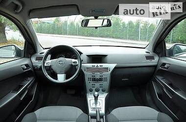 Универсал Opel Astra 2012 в Киеве