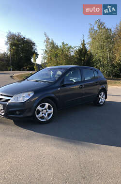 Хэтчбек Opel Astra 2007 в Захарьевке