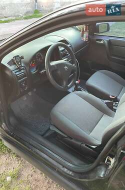 Седан Opel Astra 2008 в 