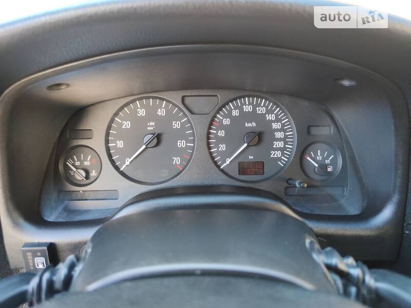 Седан Opel Astra 2004 в Черкассах фото 9 Седан Opel Astra 2004 в Черкассах