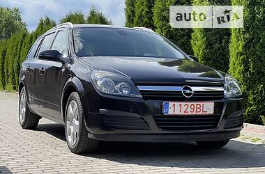 Универсал Opel Astra 2007 в Дубно