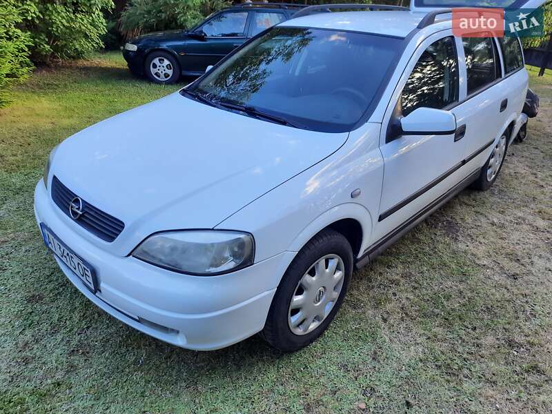 Універсал Opel Astra 1998 в Бару