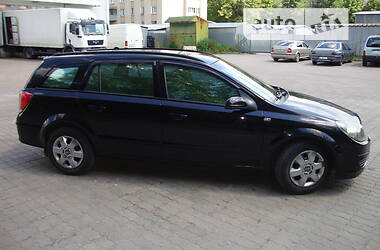Універсал Opel Astra 2005 в Львові