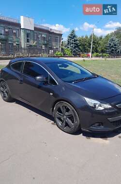 Купе Opel Astra 2013 в Кам'янському