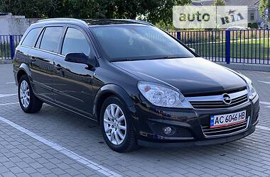 Универсал Opel Astra 2008 в 