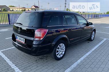 Универсал Opel Astra 2008 в 