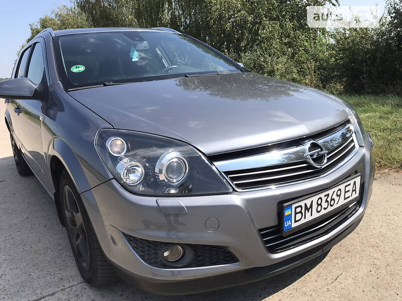 Універсал Opel Astra 2007 в Сумах