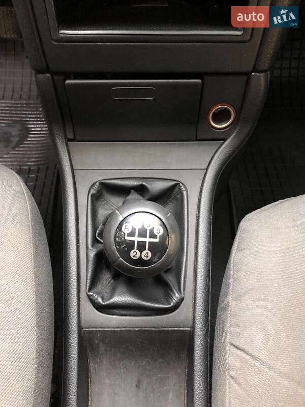 Седан Opel Astra 2008 в Луцке