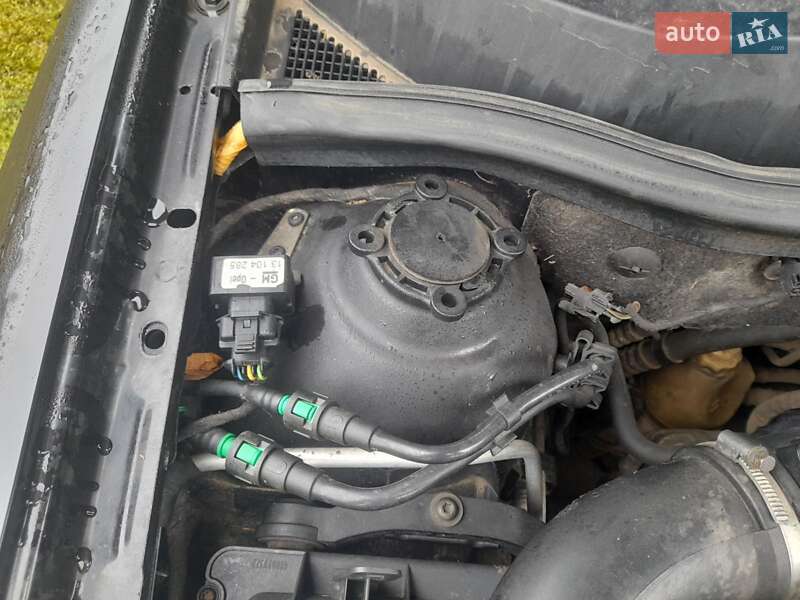 Універсал Opel Astra 2005 в Сумах