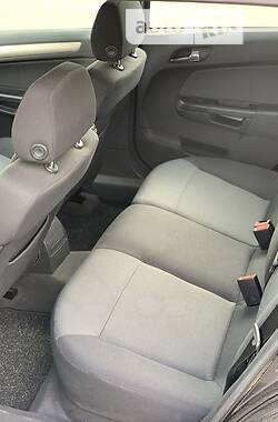 Универсал Opel Astra 2007 в 