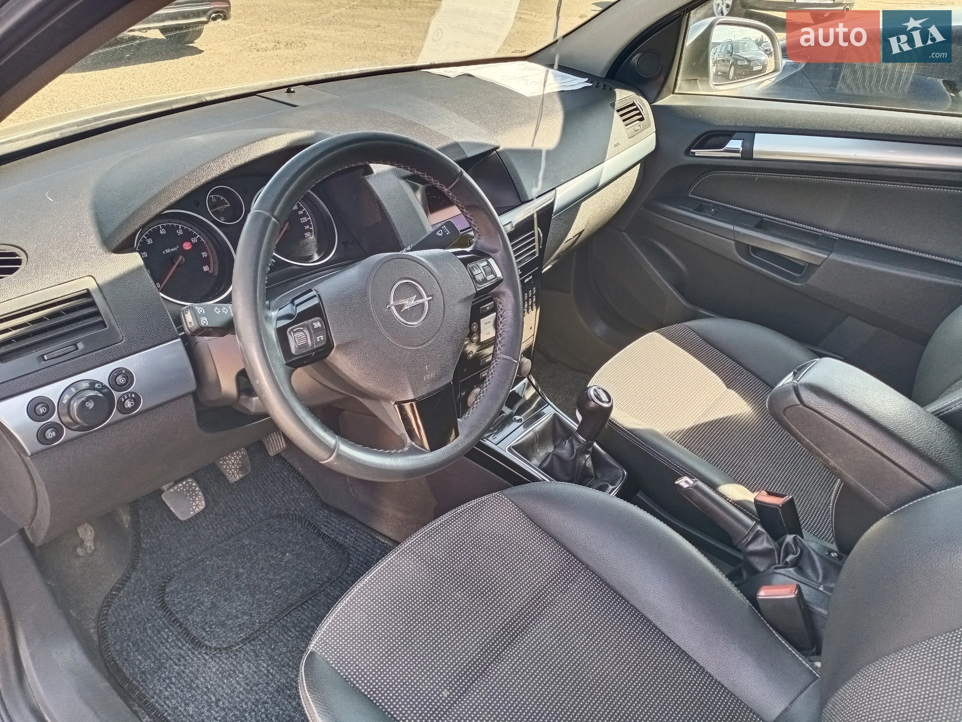 2010 Opel Astra - мініатюра 3
