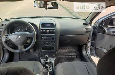 Хэтчбек Opel Astra 2006 в 