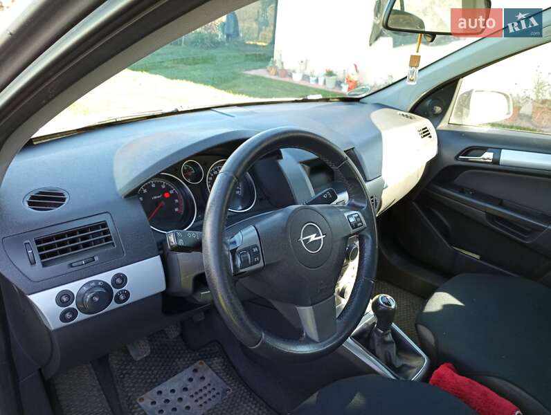 Универсал Opel Astra 2006 в Нежине фото 6 Универсал Opel Astra 2006 в Нежине