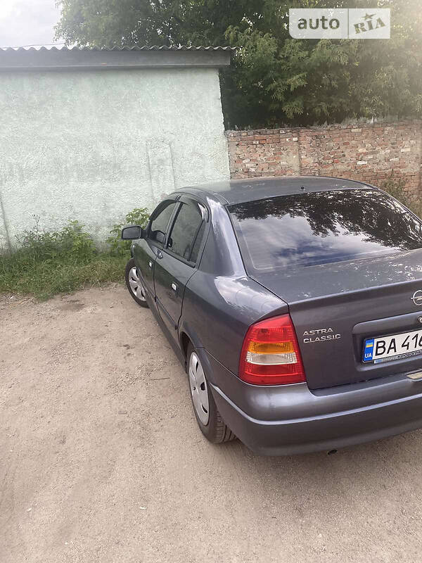 Седан Opel Astra 2007 в Бобринці