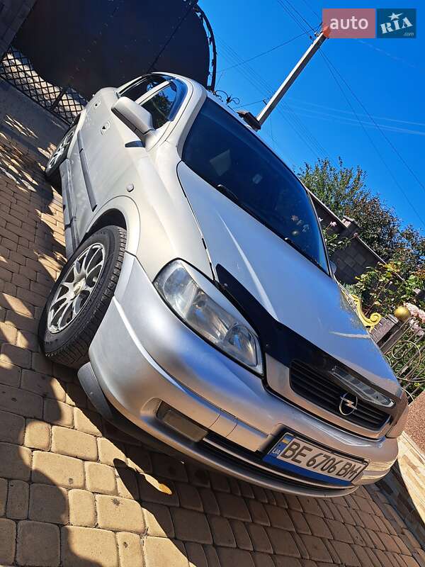 Седан Opel Astra 2007 в Баштанке