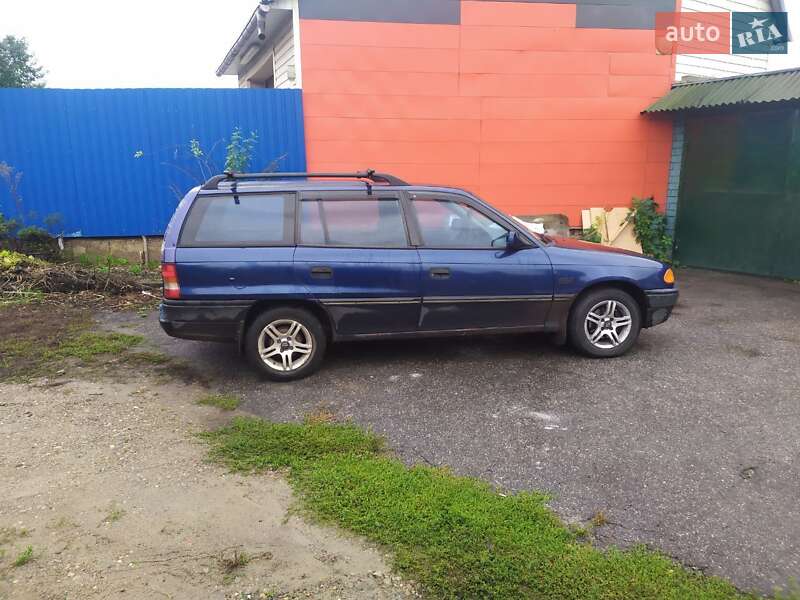 Универсал Opel Astra 1993 в Харькове фото 14 Универсал Opel Astra 1993 в Харькове